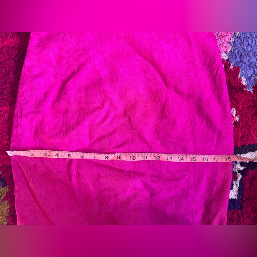 90s Vintage Hot Pink Cotton Jacquard Wiggle Dress w Low Back and Bow Sz Sm - Picture 9 of 9